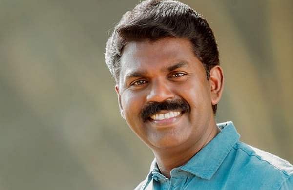സിനിമ മേഖലയിലെ പണം ഇടപാട്; പിവി ശ്രീനിജന് എംഎല്എയെ ചോദ്യം ചെയ്ത് ആദായനികുതി വകുപ്പ്
