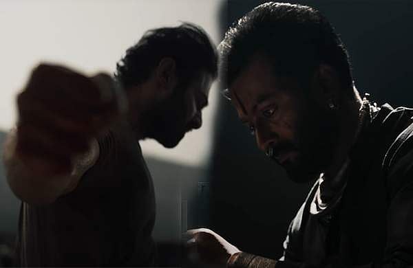 കെജിഎഫിനെ വെട്ടാൻ പ്രഭാസിന്റെ 'സലാർ', ഒപ്പം പൃഥ്വിരാജും; ടീസർ പുറത്ത്; നിരാശരെന്ന് ഒരുവിഭാ​ഗം ആരാധകർ