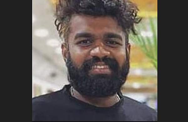 കുളിക്കുന്നതിനിടെ ചിറയിൽ മുങ്ങി താഴ്ന്നു; ചികിത്സയിലിരുന്ന കോളജ് വിദ്യാർത്ഥി മരിച്ചു