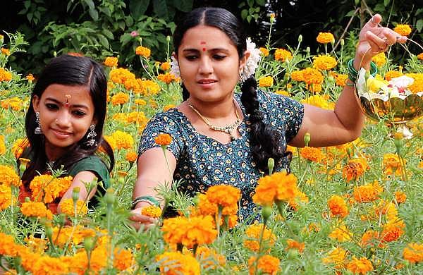 പൊന്നോണത്തിന്റെ വരവറിയിച്ച് ഇന്ന് അത്തം 