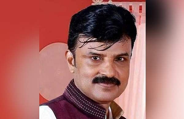 താളവാദ്യകലാകാരനും സംഗീത സംവിധായകനുമായ ഐഎം ഷക്കീർ അന്തരിച്ചു