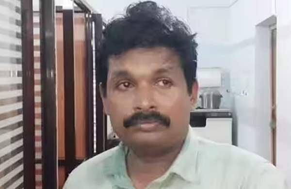 കെഎസ്ആര്ടിസി ബസില് 17 വയസുകാരന് നേരെ ലൈംഗികാതിക്രമം: മധ്യവയസ്കന് പിടിയില്