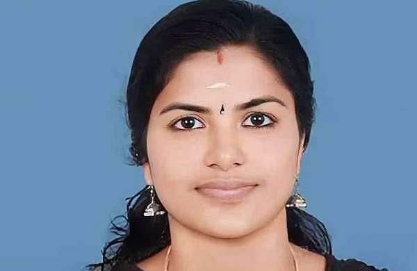അധ്യാപിക വീട്ടിൽ തൂങ്ങിമരിച്ച നിലയിൽ; കുടുംബ പ്രശ്നങ്ങളെന്ന് സംശയം