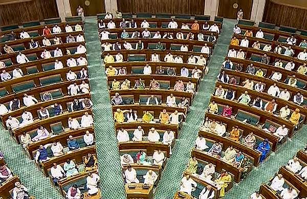 വനിത സംവരണ ബില്‍ ലോക്‌സഭ പാസാക്കി
