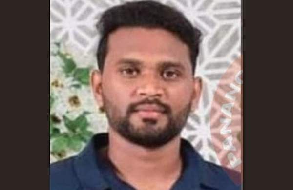 ബൈക്ക് ഡിവൈഡറില്‍ തട്ടി മറിഞ്ഞു; യുവാവ് മരിച്ചു