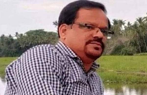 ഹാജരാക്കിയത് ഫെയ്‌സ്ബുക്ക് ഇല്ലാത്ത ഫോണ്‍; യഥാര്‍ത്ഥ ഫോണ്‍ പിടിച്ചെടുത്തു; നന്ദകുമാറിനെ ചോദ്യം ചെയ്തത് അഞ്ചു മണിക്കൂര്‍