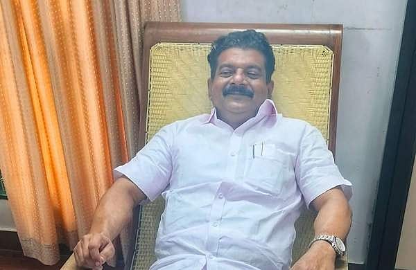 പിവി അൻവർ എംഎൽഎക്കെതിരായ മിച്ചഭൂമി കേസ്; രേഖകൾ സമർപ്പിക്കാൻ അനുവദിച്ച സമയ പരിധി ഇന്ന് തീരും