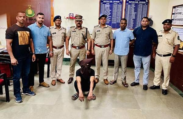 ഷോപ്പിങ്ങിനിറങ്ങിയ 14 കാരിയെ തട്ടിക്കൊണ്ടുപോയി, മുംബൈയിലേക്ക് കടക്കാൻ ശ്രമം ; 21 കാരന്‍ അറസ്റ്റില്‍