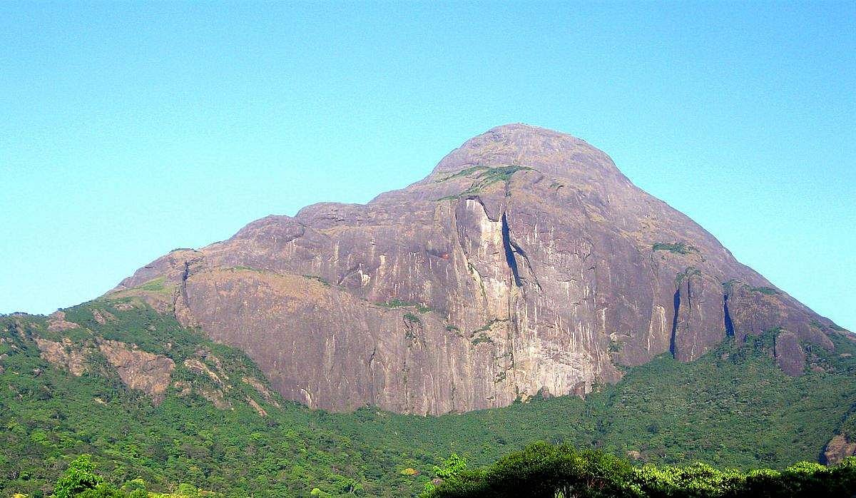 അഗസ്ത്യാര്‍കൂടം 'മാടിവിളിക്കുന്നു'; ട്രക്കിങ് 24 മുതല്‍, വിശദാംശങ്ങള്‍ 